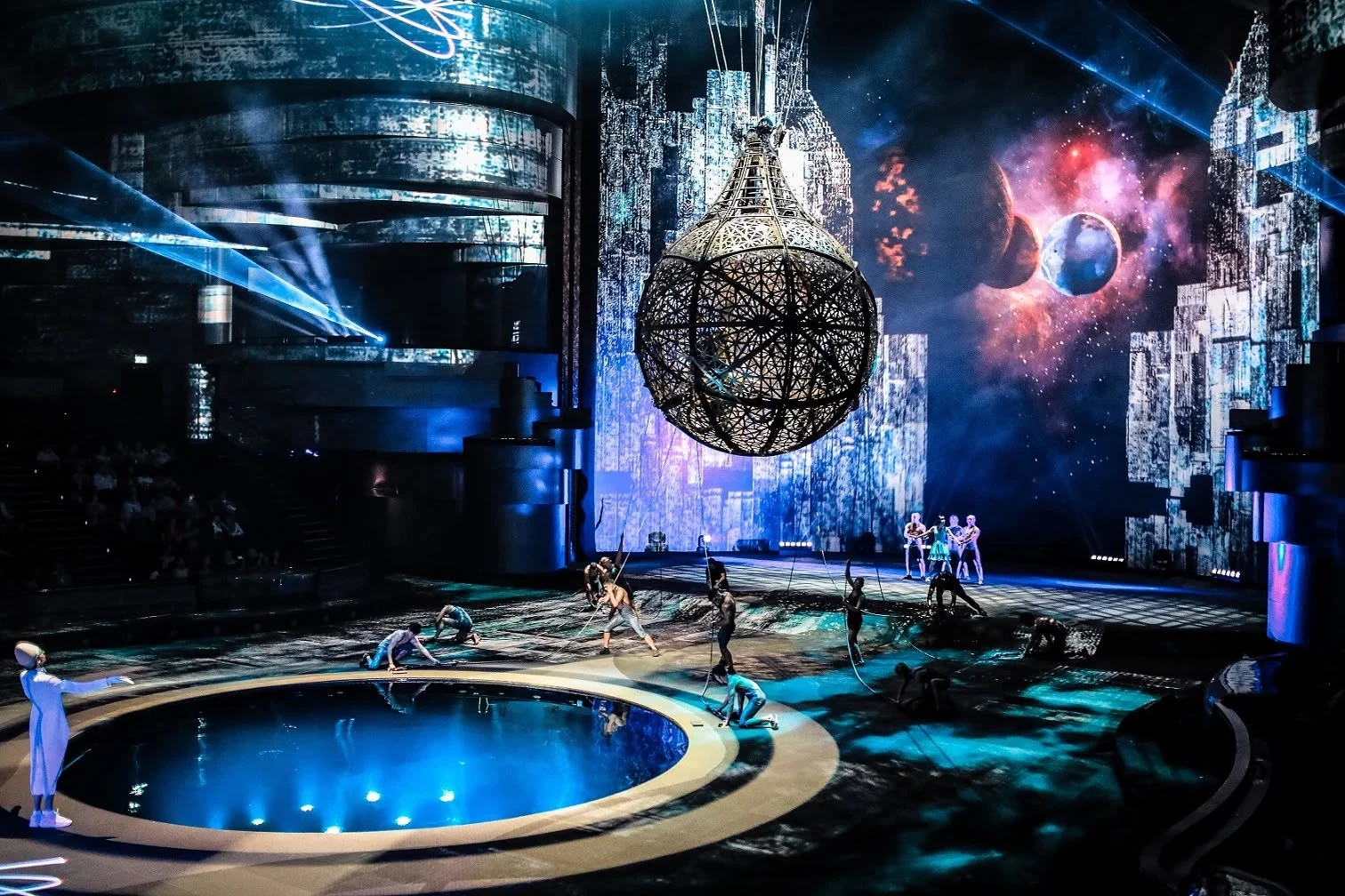 La Perle by Dragone Dubai — Noble Life Dubai experience